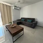Lägenhet Luxe Living - Modern 3 Bedroom *