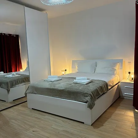 Luxe Living - Modern 3 Bedroom *