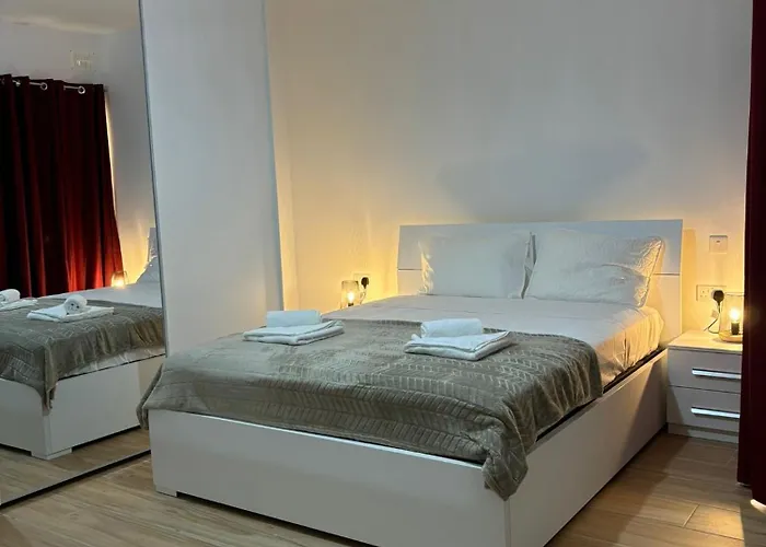 Luxe Living - Modern 3 Bedroom *